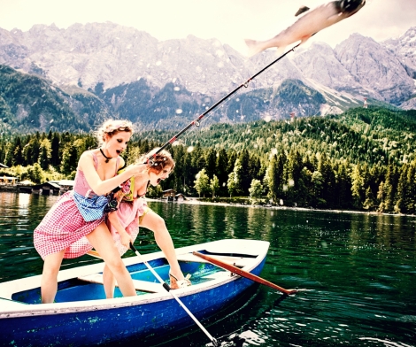 Ellen von Unwerth, The Big Catch, Bavaria, 2015