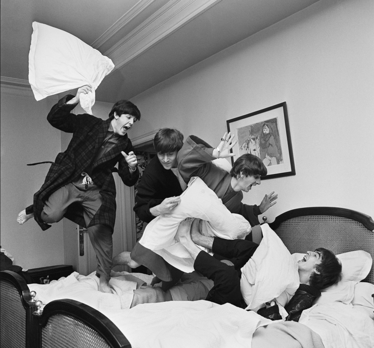 Harry Benson, Beatles Pillow Fight, Paris, 1964 Harry Benson, Beatles Pillow Fight, Paris, 1964