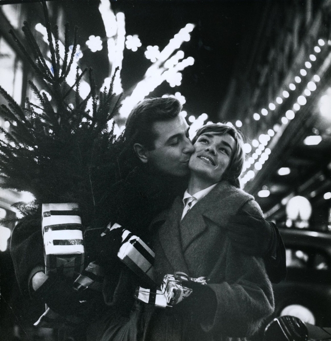 Robert Doisneau, Christmas, 1950 Robert Doisneau, Christmas, 1950